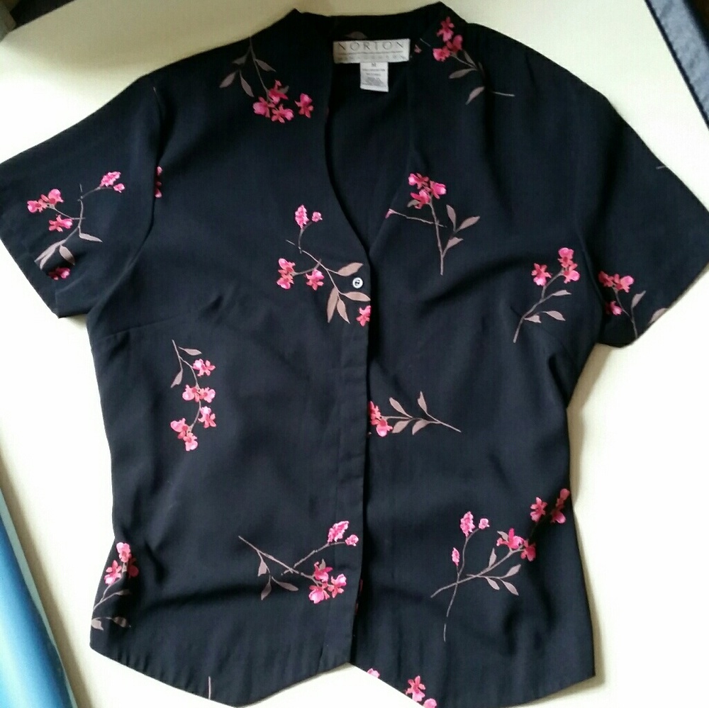 Back tie blouse